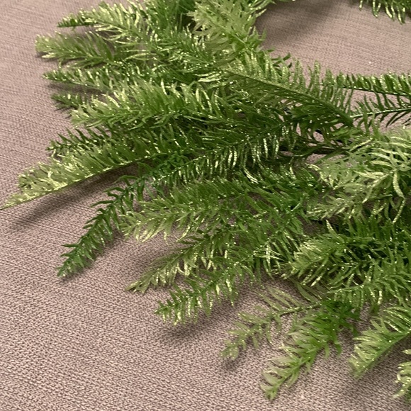 Christmas Modern Shimmering Faux Greenery Wreath for Winter 24” Round - Picture 11 of 11